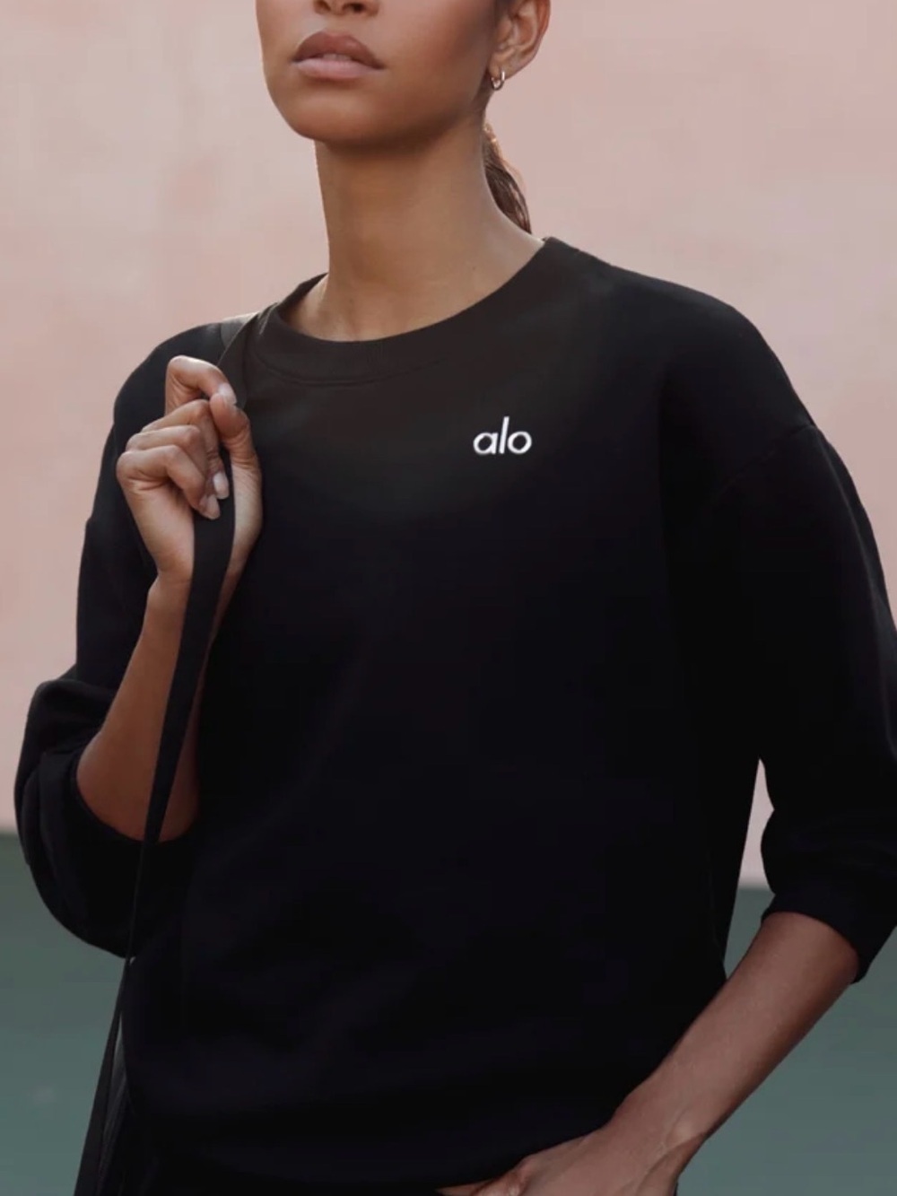 ALO Yoga Black Boxy Oversized Fleece Sweatshirt & Sweatpants - Picture 2 of 6